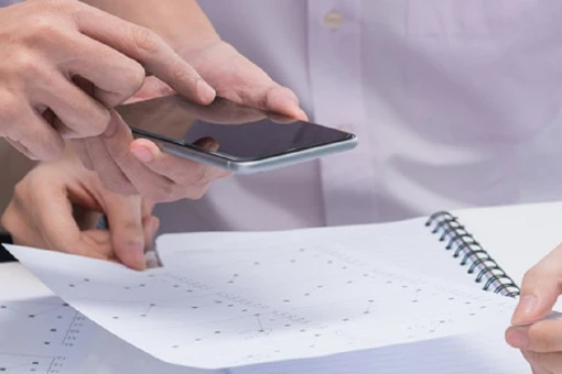 7 loại ảnh tuyệt đối không nên giữ trong điện thoại