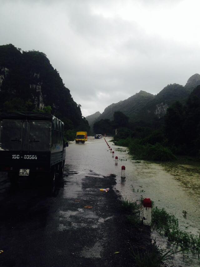 Hệ thống giao thông tê liệt.