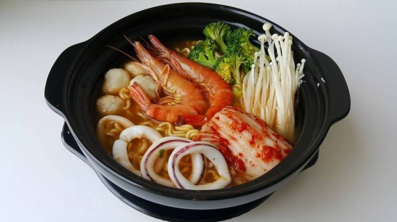 Mỳ cay 7 cấp độ: Mỳ cay cũng là món ăn ngon nào “gây bão” nhiều nhất trong năm 2016.