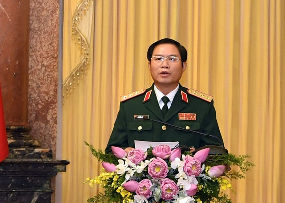 Phát biểu tại buổi lễ, Thượng tướng Nguyễn Tân Cương khẳng định luôn tuyệt đối trung thành với Đảng, với Tổ quốc và nhân dân; ra sức tu dưỡng, rèn luyện, học tập và làm theo tư tưởng, đạo đức, phong cách Hồ Chí Minh.