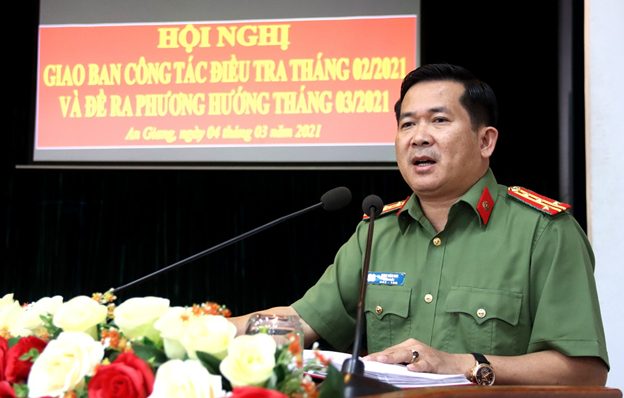 Giám đốc Công an tỉnh An Giang nói rằng, Cơ quan Cảnh sát điều tra Công an tỉnh An Giang đã hoàn tất hồ sơ, chuyển sang VKSND cùng cấp phê chuẩn quyết định khởi tố vụ án, khởi tố các bị can về tội lừa đảo chiếm đoạt tài sản.