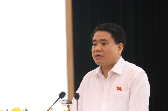 Kết quả điều tra xác định, ông Nguyễn Đức Chung và ông Nguyễn Trường Giang đã có hành vi lợi dụng chức vụ, quyền hạn được giao, chỉ đạo Công ty TNHH MTV Thoát nước Hà Nội mua chế phẩm Redoxy 3C của Công ty Watch water- CHLB Đức qua Công ty TNHH Thương mại Dịch vụ Arktic do Nguyễn Trường Giang làm Giám đốc để xử lý, duy trì chất lượng hồ trên địa bàn thành phố Hà Nội.