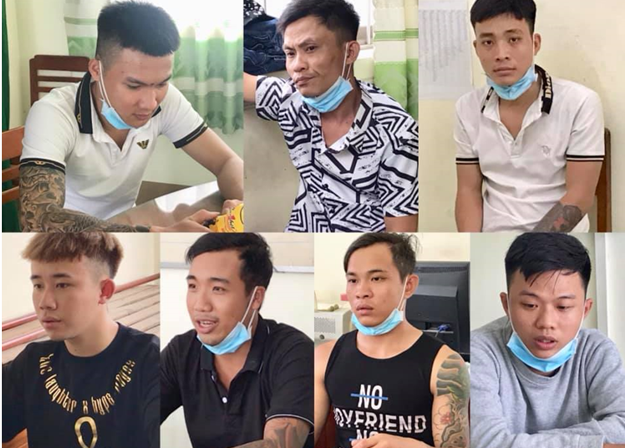 7 đối tượng đi đòi nợ sử dụng hung khí bị khởi tố, tạm giam: Ngày 13/3, Cơ quan Cảnh sát điều tra CATP Long Xuyên (An Giang) đã khởi tố vụ án, khởi tố bị can, tạm giam Đỗ Đình Hoàng (SN 1994, ngụ Thuận Thành, Bắc Ninh) cùng 6 đồng phạm để tiếp tục điều tra về hành vi “Cưỡng đoạt tài sản”. Sáng 2/3, các đối tượng đi xe từ Bình Dương vào An Giang mang theo nhiều hung khí để đòi nợ một người dân và lấy đi một xe máy hơn 44 triệu đồng.