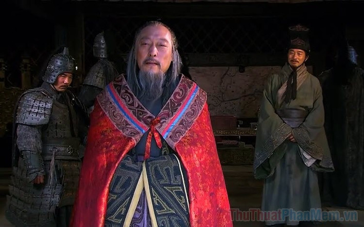 Vào năm 251, Tư Mã Ý qua đời, hưởng thọ 72 tuổi. Tương truyền, trước khi trút hơi thở cuối cùng, ông đã dặn dò con cháu chuyện hậu sự.