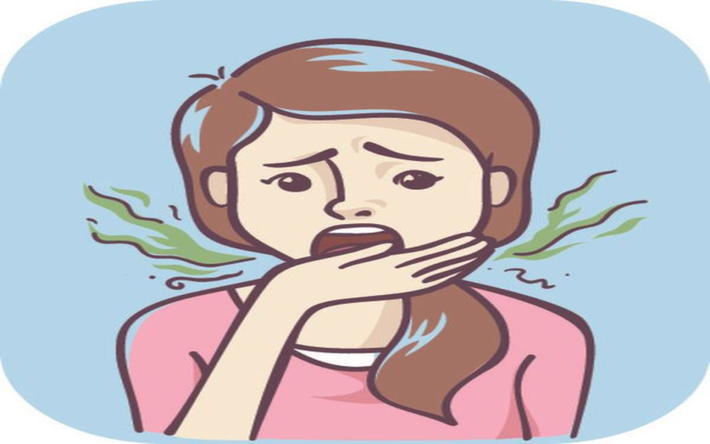 Hơi thở có mùi: Hôi miệng là triệu chứng của các vấn đề về tiêu hóa. Tình trạng này xảy ra khi hệ tiêu hóa của bạn phải hoạt động hết công suất để tiêu hóa thức ăn.