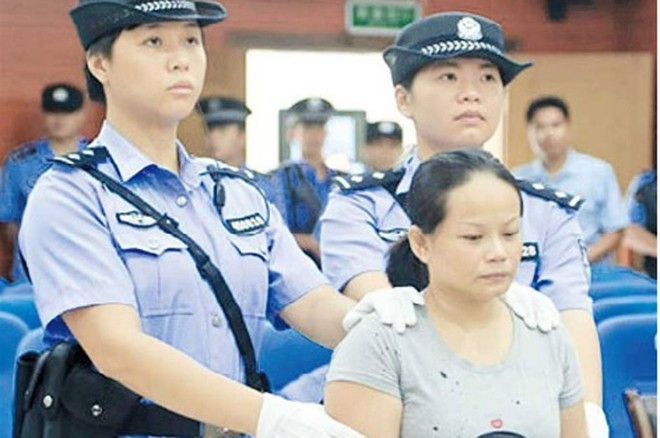Vào tháng 8/2016, Tòa án Tối cao Trung Quốc xét xử Huang Qingheng - kẻ cầm đầu đường dây buôn bán trẻ em từ Việt Nam. Sinh năm 1982, Huang Qingheng cùng băng nhóm của mình bị cáo buộc tội buôn bán hơn 20 trẻ em, trong đó phần lớn trẻ sơ sinh từ năm 2010 cho đến thời điểm bị bắt giữ.