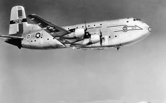 Một trong những vụ máy bay mất tích bí ẩn nhất thế giới xảy ra vào ngày 23/3/1951. Máy bay vận tải Douglas C-124 của Không quân Mỹ mất tích bí ẩn khi chở 44 binh sỹ từ sân bay Walker ở New Mexico đến căn cứ không quân Mildenhall.