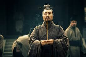 Vì vậy, Quan Vũ bị đẩy vào tình thế nguy hiểm. Ông yêu cầu hai tướng Thục Hán trú đóng ở gần đó là Mạnh Đạt và Lưu Phong chi viện. Thế nhưng, cả hai đều án binh bất động.