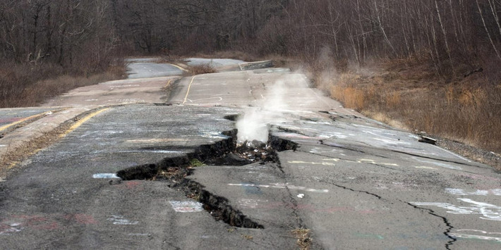 Các chuyên gia ước tính ngọn lửa ở Centralia sẽ rực cháy trong khoảng 250 năm nữa. Do vậy, Centralia đang dần bị lửa bao phủ và trở thành "vùng đất chết chóc" hết sức nguy hiểm.