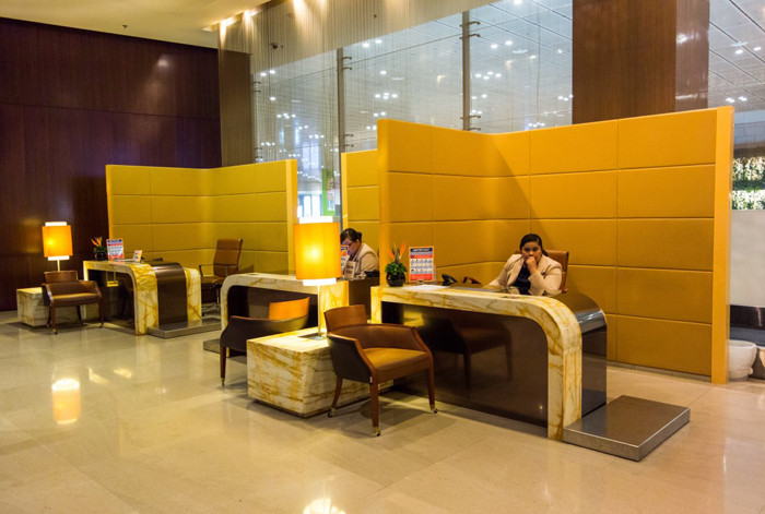 Mỗi khách hạng Suites sẽ có một nhân viên kiểm tra vé riêng.