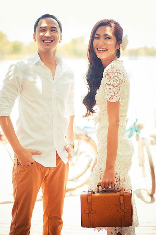 Qua những bức hình đồ đôi cùng chia sẻ nhỏ về cuộc sống, ai cũng ngưỡng mộ với tình cảm của vợ chồng Hà Tăng suốt 5 năm qua.