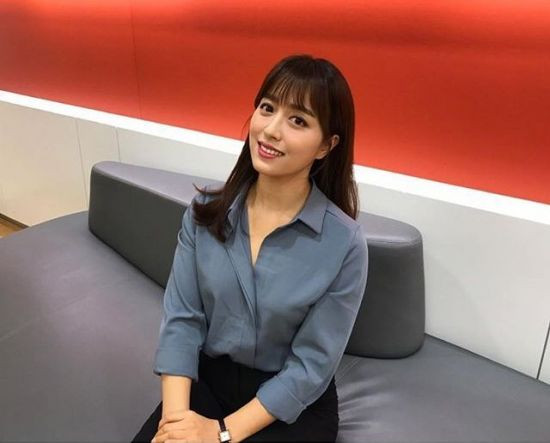 Style trang phục không nội y của cô nàng được đánh giá cao bởi không phản cảm.