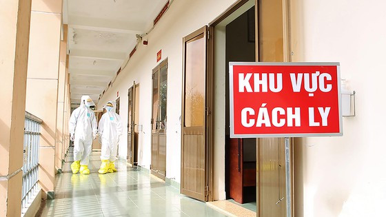 Theo PGS-TS Tăng Chí Thượng, Phó Giám đốc Sở Y tế TPHCM, chỉ trong vòng 5 ngày, Bệnh viện dã chiến TP.HCM đi vào hoạt động với quy mô 300 giường. Ảnh: SGGP.