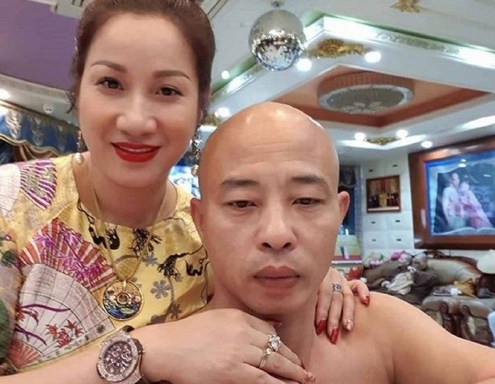 Hiện, Nguyễn Xuân Đường đang lĩnh tổng mức án 6 năm tù giam, Nguyễn Thị Dương lĩnh 4 năm 6 tháng tù do cùng liên quan nhiều vụ án xảy ra ở Thái Bình.