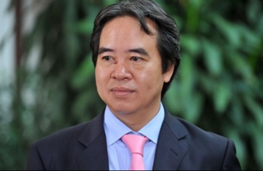 Một là, chịu trách nhiệm người đứng đầu về việc Ngân hàng Nhà nước Việt Nam ban hành văn bản quy định có nội dung không đầy đủ, không đúng nguyên tắc theo quy định của Chính phủ, dẫn đến các vi phạm, khuyết điểm trong xử lý nợ xấu, gây thất thu ngân sách nhà nước.