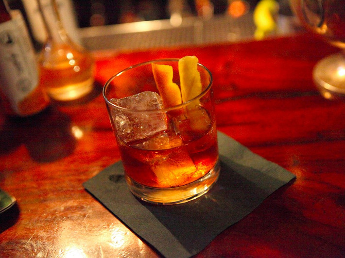 Đồ uống yêu thích của cựu Tổng thống Mỹ William McKinley là cocktail được pha chế từ whisky, vermouth ngọt, rượu cherry brandy và absinthe.
