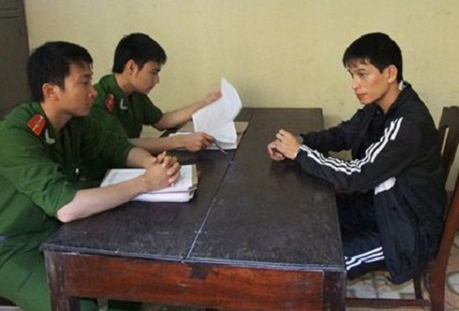 Cường "Gấu”, giang hồ cộm cán xứ Thanh: Tháng 12/2020, Công an tỉnh Thanh Hóa cho biết truy bắt Lê Quang Cường (tức Cường "Gấu", 35 tuổi, phường Đông Hương, TP Thanh Hóa) về tội Cố ý gây thương tích. Tối 22/11/2020, khi gặp Lê Thanh Tùng, phường Ngọc Trạo), nhóm Cường Gấu đã dùng tay, chân đánh đập, ép Tùng phải gọi một người bạn của mình đến gặp. Khi Tùng từ chối thì bị nhóm này đánh gãy tay, răng và gây thương tích ở nhiều khu vực khác (tỷ lệ thương tật 40%). Cường “Gấu” còn sai đàn em lấy một khẩu súng nhét vào người Tùng đe dọa tàng trữ vũ khí quân dụng trái phép để uy hiếp. Cường "Gấu" có nhiều tiền án, tiền sự về tội Cướp tài sản, Cố ý gây thương tích, Tàng trữ trái phép vũ khí quân dụng…