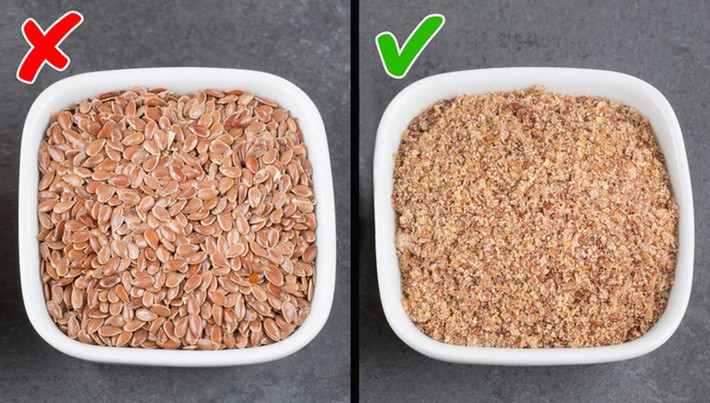 Hạt lanh chứa chất xơ, omega-3, lignans và phytonutrients rất tốt cho cơ thể. Tuy nhiên, cơ thể chúng ta không thể tiêu hóa hoàn toàn hạt lanh. Đó là lý do chúng ta nên nghiền nát hạt lanh trước ăn để không bị mất chất dinh dưỡng.
