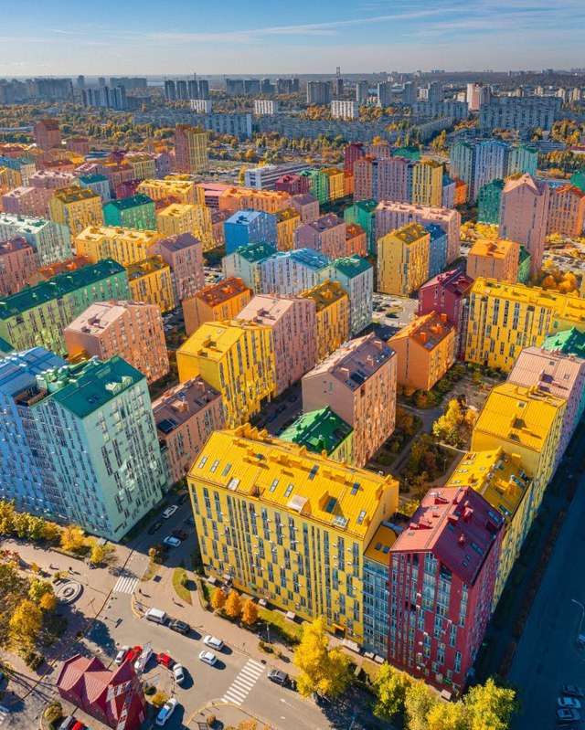Đây là công trình sáng tạo của các kiến trúc sư Dmytro Vasyliev, Aleksandr Popov, Olga Alfiorova từ công ty Archimatika.