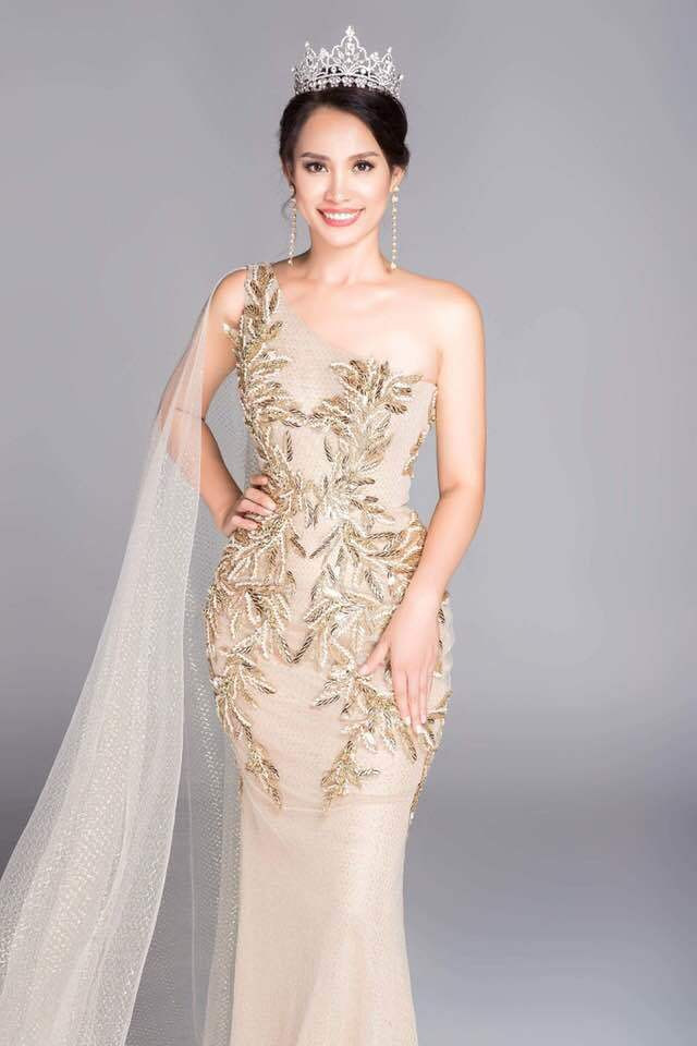 Cô mệnh danh là "Julia Roberts Việt Nam".