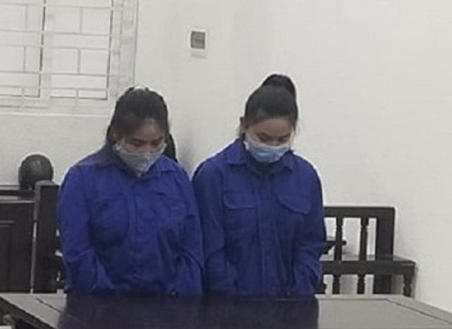 3 chân dài bay từ Sài Gòn ra Hà Nội bán dâm 13 triệu/lượt: TAND TP Hà Nội vừa tuyên phạt Nguyễn Thị Hương (26 tuổi, Hà Nội), Nguyễn Thị Thanh Ngân (19 tuổi, Bình Định) lần lượt 4 năm tù và 27 tháng tù về tội môi giới mại dâm. Trước đó, Hương nhận được đề nghị từ một vị khách tại Hà Nội cần mua dâm với 3 gái bán dâm, giá thỏa thuận là 13 triệu đồng/lượt/người.
