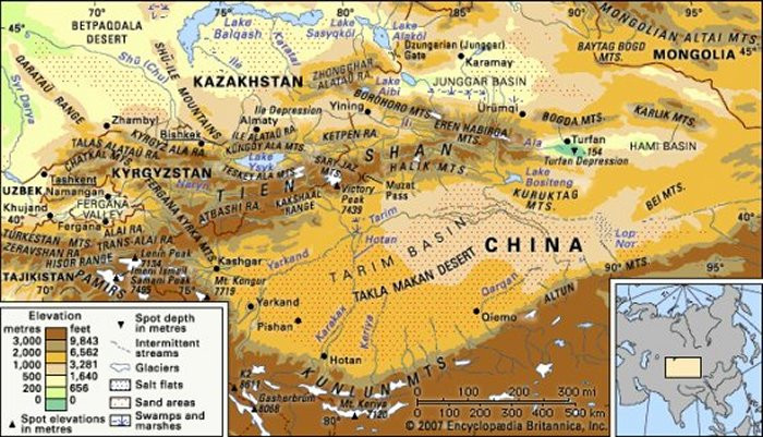 Khi tiến hành hàng loạt kiểm tra về các xác ướp được tìm thấy tại sa mạc Taklamakan, các chuyên gia không khỏi bất ngờ khi phát hiện họ không phải là người Trung Quốc mà là người châu Âu.
