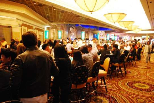 Một bí mật khó tin là không có bất cứ chiếc đồng hồ nào ở các sòng bạc tại Las Vegas.