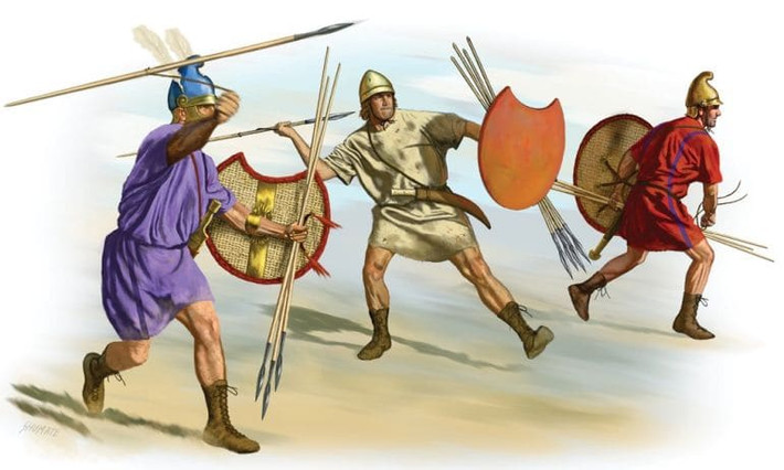 Đội quân của Alexander đại đế đều trải qua quá trình rèn luyện gian khổ về khả năng chiến đấu và tinh thần kỷ luật "thép" trong vòng 3 năm.