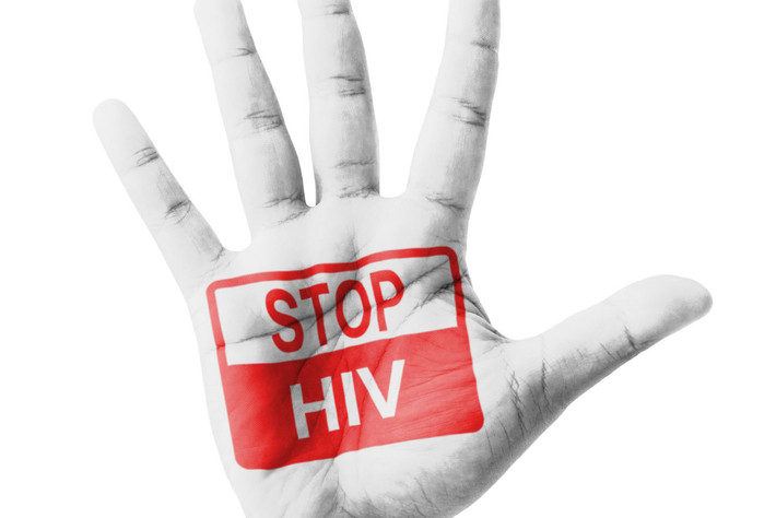 Miễn nhiễm virút HIV. Một số ít người trên thế giới miễn nhiễm virút HIV. Nguyên do là vì một số người có chứa biến thể gen miễn nhiễm virút HIV - delta 32 (còn gọi là biến thể gen CCR5).