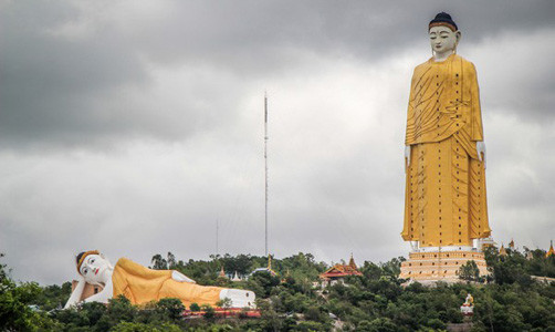 Với chiều cao 116m, tượng Phật Laykyun Sekkya nằm trên đỉnh đồi Po Kaung, Myanmar là bức tượng cao thứ hai thế giới. Bức tượng nổi tiếng này mất 12 năm mới hoàn thành. Dưới chân bức tượng Phật Laykyun Sekkya còn có một bức tượng khác là "Phật Monywa" - tượng Phật nằm lớn nhất thế giới.