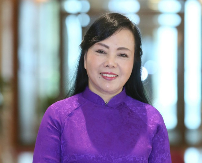 Bà Nguyễn Thị Kim Tiến, với cương vị Bí thư Ban Cán sự Đảng, Bí thư Đảng ủy, Bộ trưởng Bộ Y tế, chịu trách nhiệm chính, trách nhiệm người đứng đầu về những vi phạm, khuyết điểm của Ban Cán sự Đảng Bộ Y tế nhiệm kỳ 2016 - 2021 và Ban Thường vụ Đảng ủy Bộ Y tế nhiệm kỳ 2015 - 2020.