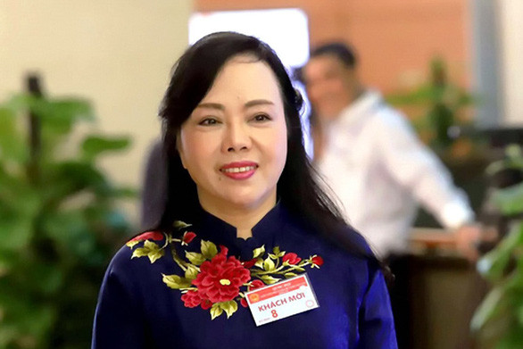 Mới đây, Bộ Chính trị đã quyết định thi hành kỷ luật Cảnh cáo, đồng thời miễn nhiệm chức vụ Trưởng ban Ban Bảo vệ, chăm sóc sức khỏe cán bộ Trung ương đối với bà Nguyễn Thị Kim Tiến.