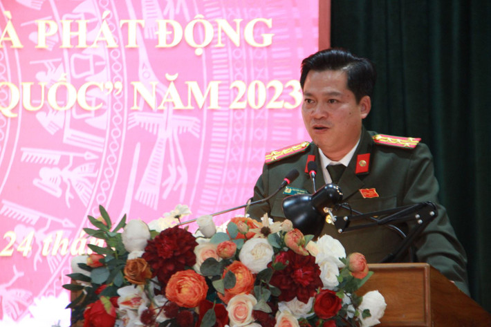 Những ngày qua, Bộ Công an tổ chức lấy ý kiến nhân dân về việc xét tặng Huân chương Chiến công hạng Ba đối với các cá nhân: Đại tá Nguyễn Thanh Trường, Giám đốc Công an tỉnh Hưng Yên và Thượng tá Nguyễn Thế Trường, Trưởng Công an huyện Tiên Lữ, Công an tỉnh Hưng Yên.