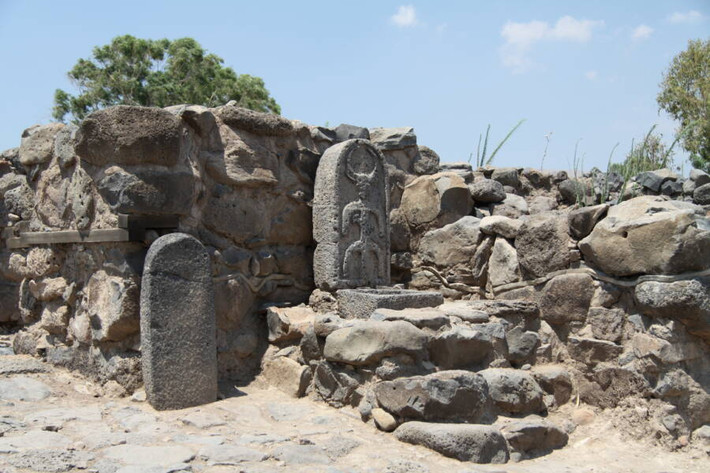 Sau hơn 3 thập kỷ khai quật tại địa điểm Bethsaida ở Cao nguyên Golan, các nhà khảo cổ đã tìm thấy cánh cổng có từ thời Vua David. Theo các nhà sử học, Vua David được tin rằng đã cai trị vùng đất này từ thế kỷ 11 đến thế kỷ 10 trước Công nguyên. Ảnh: ATI.