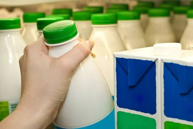 Tuy nhiên, một khi những thực phẩm đóng gói này được mở ra và không ăn hết một lúc, phần còn lại cần được đậy kín, cho vào tủ lạnh và sử dụng càng sớm càng tốt.