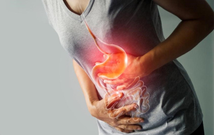 Trong số đó, những người nhiễm Helicobacter pylori, có bạn tình bị nhiễm, đầy hơi lâu ngày, khó tiêu, viêm loét dạ dày tá tràng, sử dụng thuốc giảm đau hoặc kháng axit trong thời gian dài đều là những nhóm có nguy cơ mắc bệnh cao, nên chủ động đi khám.