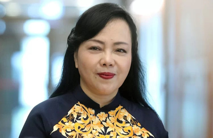 UBKT Trung ương đề nghị Bộ Chính trị, Ban Bí thư xem xét, thi hành kỷ luật Ban cán sự đảng Bộ Y tế nhiệm kỳ 2016 - 2021 và bà Nguyễn Thị Kim Tiến, Trưởng Ban Bảo vệ, chăm sóc sức khỏe cán bộ Trung ương, nguyên Ủy viên Trung ương Đảng, nguyên Bí thư Ban cán sự đảng, nguyên Bí thư Đảng ủy, nguyên Bộ trưởng Bộ Y tế.