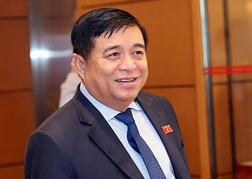 Bộ trưởng Bộ Kế hoạch và Đầu tư Nguyễn Chí Dũng sẽ trả lời các nhóm vấn đề: Các giải pháp phục hồi và phát triển kinh tế trong bối cảnh tình hình mới; các giải pháp hỗ trợ, tháo gỡ khó khăn cho doanh nghiệp, hợp tác xã, hộ kinh doanh để phục hồi, phát triển sản xuất, kinh doanh.
