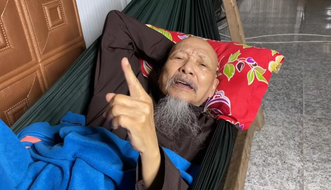 Trong quá trình điều tra, cơ quan điều tra sẽ khởi tố các bị can về các tội danh đã được khởi tổ trước đó. Có thể khởi tố một bị can với nhiều tội danh, theo đó sẽ áp dụng các biện pháp ngăn chặn khác nhau theo quy định của bộ luật tố tụng hình sự năm 2015.