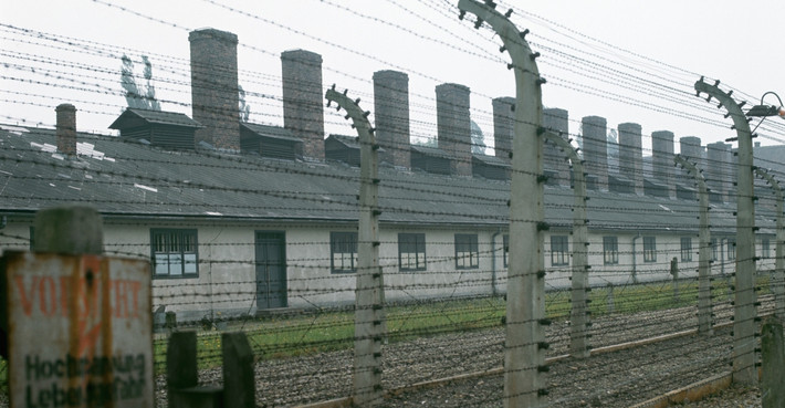 Theo thống kê, 144 tù nhân đã có cuộc vượt ngục thành công khỏi trại tập trung Auschwitz.
