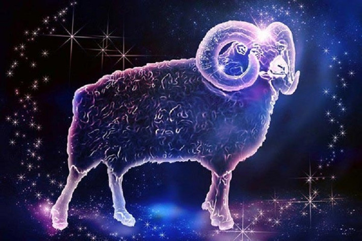 Bạch Dương (21/3 – 19/4): Tình cảm: Cung hoàng đạo này thời gian gần đây đang có cảm giác như mình là người hạnh phúc nhất trong những ngày này. Sự nghiệp: Vận trình công việc của Bạch Dương thời gian gần đây đang khá rộng mở và có nhiều cơ hội để chứng tỏ thực lực của bản thân.