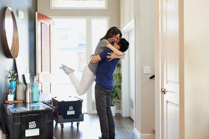 Thứ hai, luyện bài tập Kegel: Bài tập Kegel không chỉ dành riêng cho các bạn nữ, nó cũng rất quan trọng và hiệu quả đối với các bạn nam.