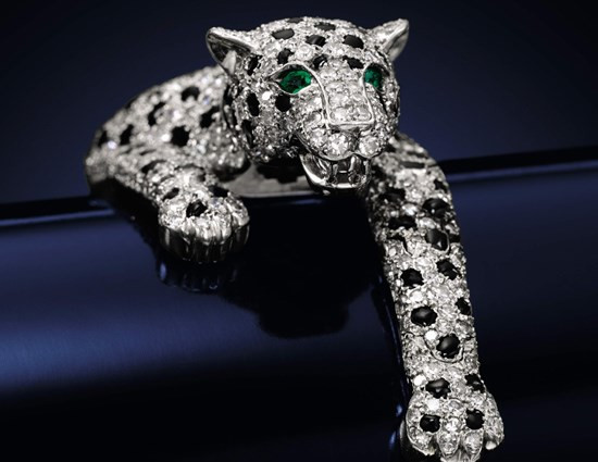 Vòng tay báo đốm của hãng Cartier.