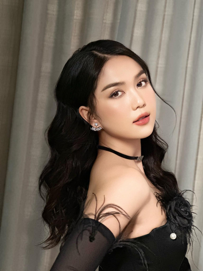 "Chị chị em em 2" là một trong ba dự án góp mặt vào đường đua phim chiếu rạp Tết Quý Mão 2023.