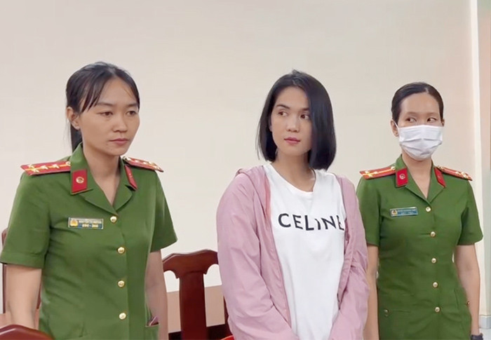 Quá trình điều tra, Cơ quan điều tra đã thu giữ 3 xe mô tô không rõ nguồn gốc, 1 flycam là phương tiện phục vụ hành vi Gây rối trật tự công cộng của bị can; nhiều giấy tờ xe giả và nhiều thiết bị điện tử là tang vật liên quan vụ án.