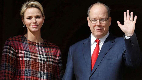 Ngày 19/3, cung điện Monaco thông báo Thân vương Albert II có kết quả dương tính với SARS-COV-2. Tuy nhiên, cung điện Monaco khẳng định sức khỏe của Thân vương Albert II không đáng lo ngại.