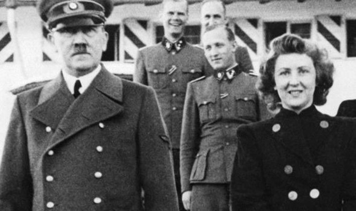 Theo quan điểm này, người tình lâu năm của trùm phát xít Hitler có ảnh hưởng lớn đến tình hình chính trị nước Đức.
