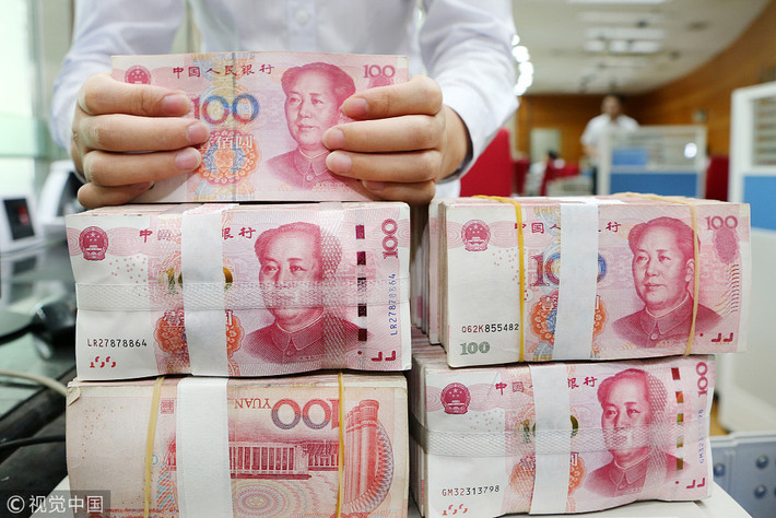Đây là lần thứ hai Ngân hàng trung ương Trung Quốc cắt giảm lãi suất cho vay trung hạn trong vòng 4 năm qua. Trước đó, PBOC điều chỉnh giảm lãi suất vào tháng 11/2019 đối với các khoản vay MLF kỳ hạn 1 năm 5 điểm cơ bản, từ 3,3% xuống 3,25%.