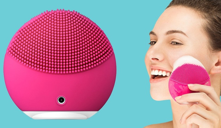 Chiếc bàn chải có thể làm sạch khuôn mặt của bạn trong một phút.