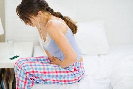 Hội chứng ruột kích thích (IBS): Ăn cà chua cả vỏ và hạt có thể là một trong những nguyên nhân gây ra hội chứng ruột kích thích ở nhiều người.